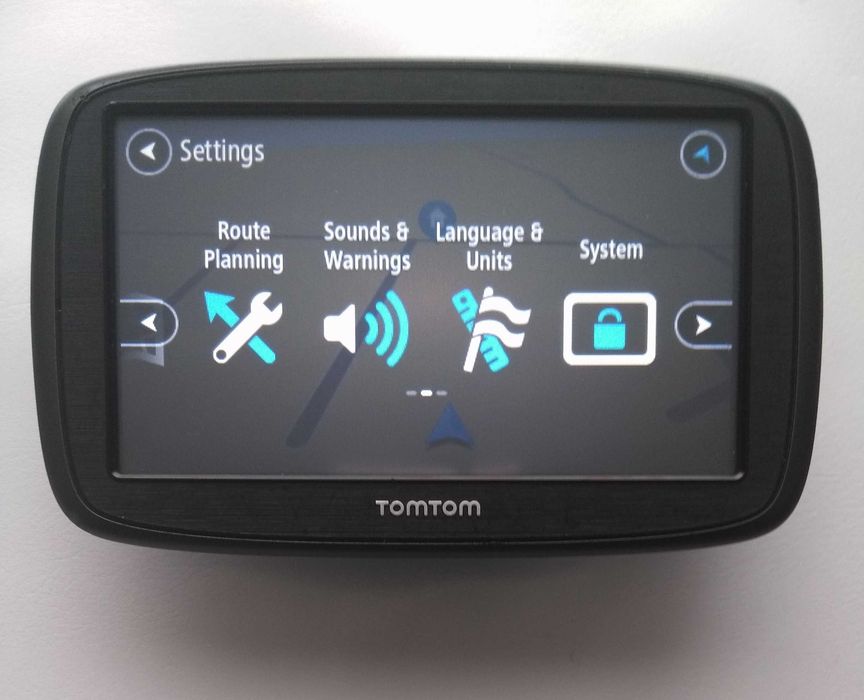 Автомобилна Навигация TomTom GO 51 с Вечни карти за Европа и цял свят!