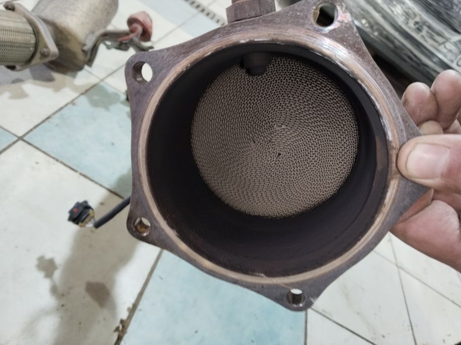 Катализатор Порше Кайен 4.8