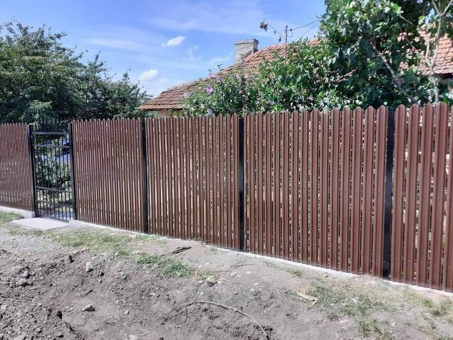 Garduri din panouri tip jaluzea,sipca metalică, plasa bordurata, tabla