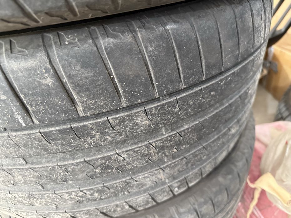 Гуми Bridgestone Potenza 295/35/R21