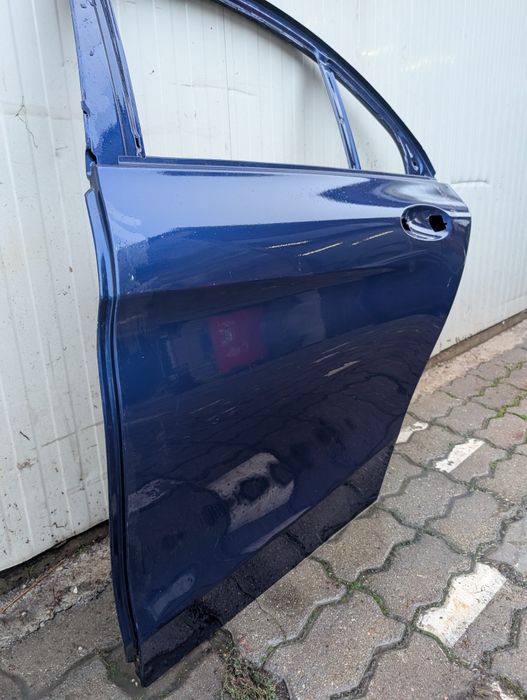 Задна лява врата за Мерцедес ц класа w205