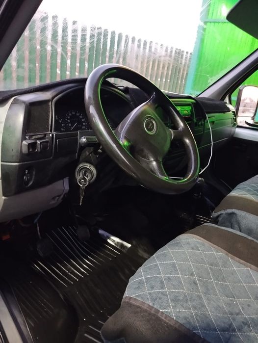 Газель в идеале 2006год