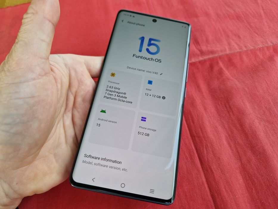 -Vivo V40 Grey 512Gb 12Ram+12Ram extins ca Nou ireprosabil stare perfecta doar telefonul poze reale nici o restrictie nici o interventie/reparatie