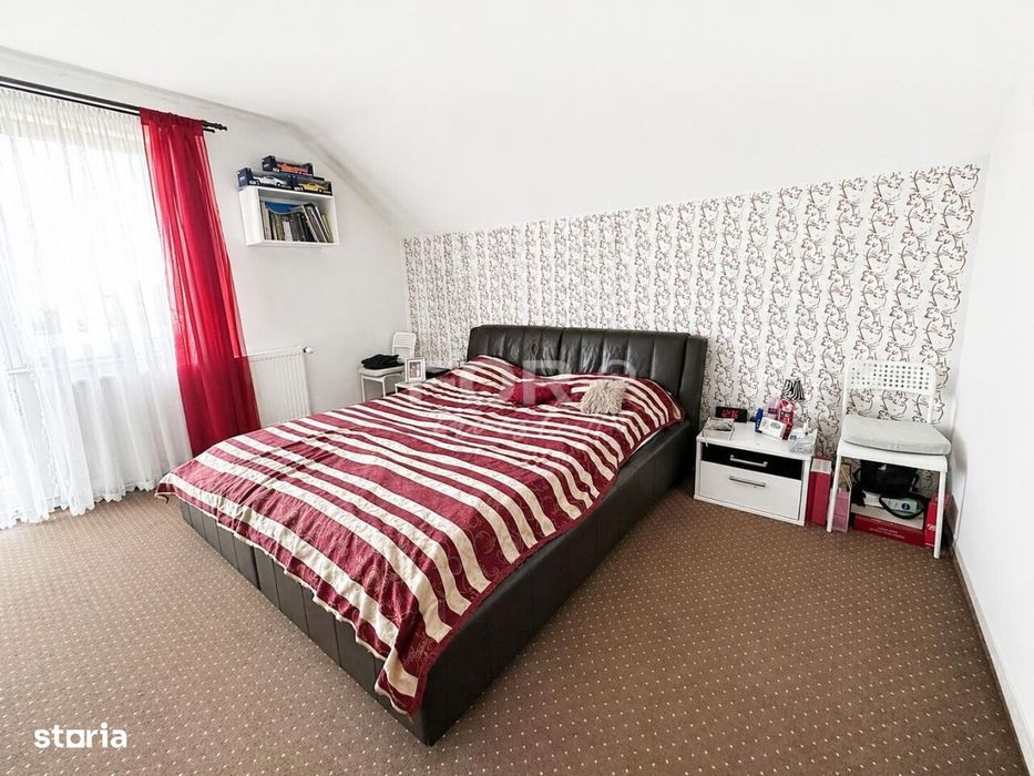 Casa cu etaj  de vanzare in zona Iosia Oradea