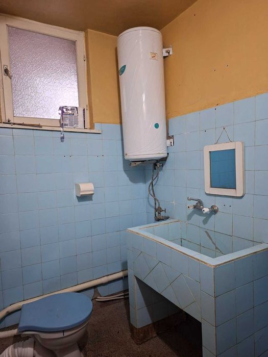 Продава се Двустаен апартамент в Търговище, Център - 68 кв.м за 612 €/кв.м - Снимка #5