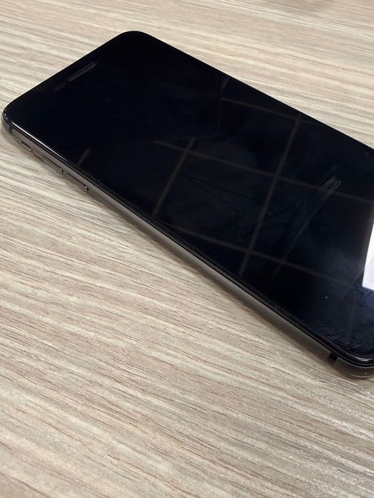 iPhone 8 Plus 64GB Space Gray — б/у, рабочий