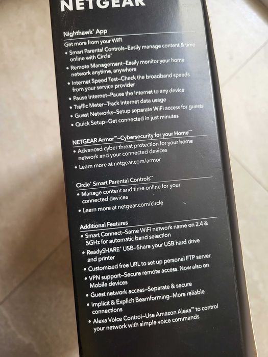Рутер NETGEAR R8000-100UKS Nighthawk X6