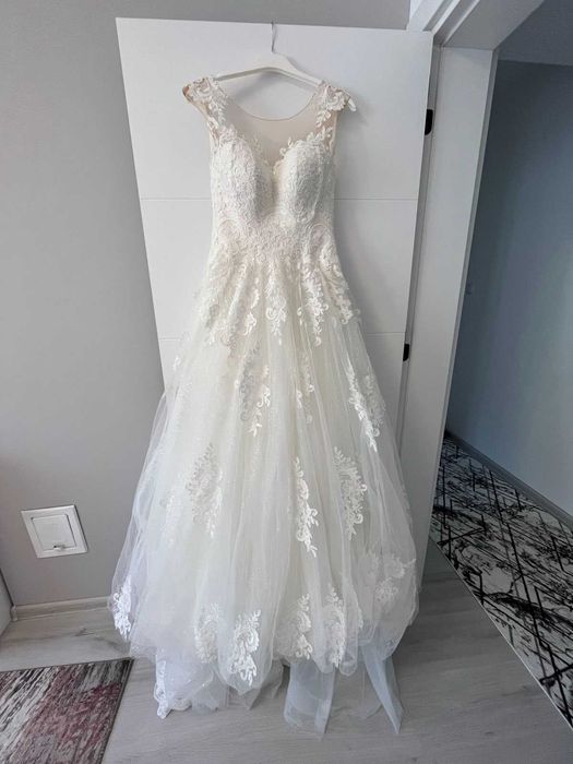 Булчинска рокля/ Сватбена рокля