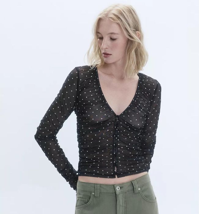 Блузка из сетки