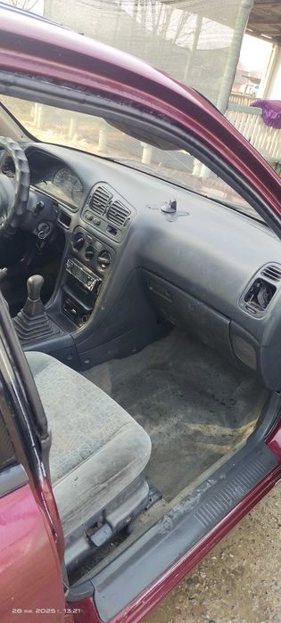 Машина митсбиши галант