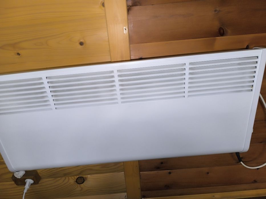 Обогреватель настенный