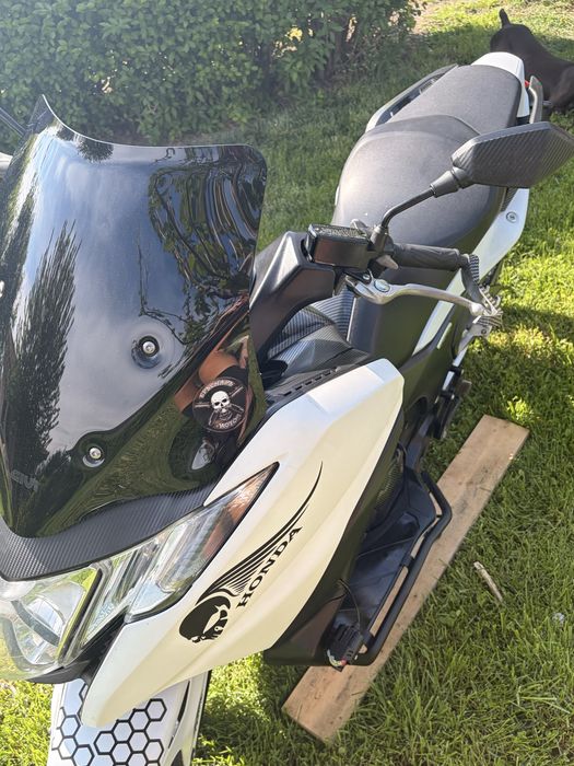Honda Integra 750