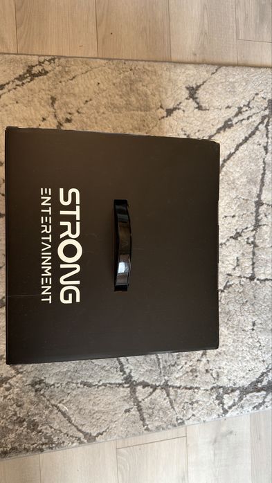 Videoproiector STRONG MIRA-X1 Google TV, nou, sigilat