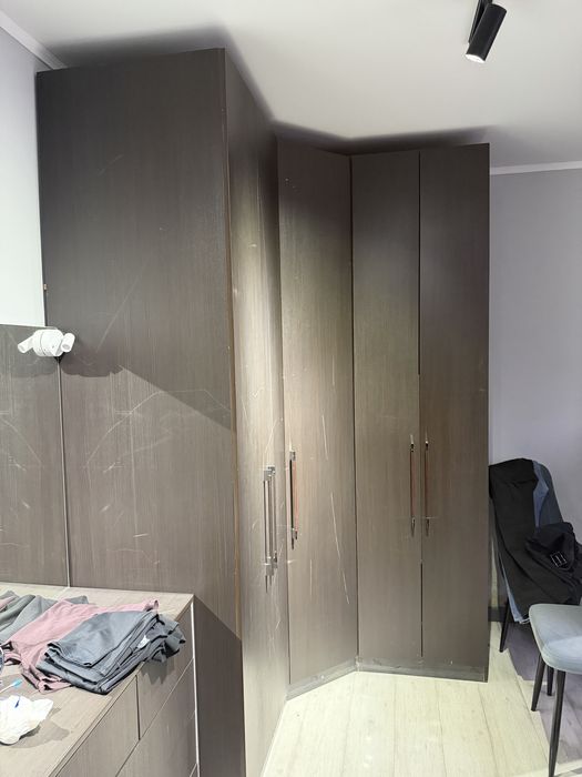 Продается шкаф для одежды