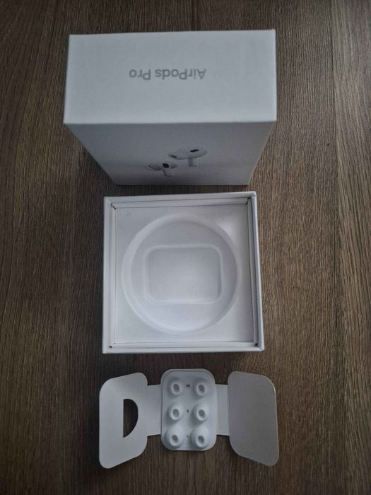 Apple AirPods Pro 2 USB-C cu factură