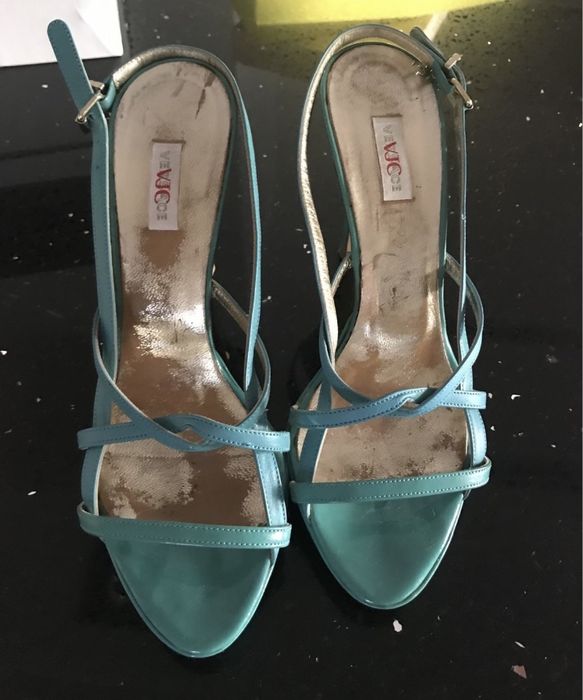 Оригинални сандали на ток Patrizia Pepe и Versace ест. кожа