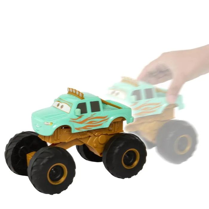 CARS Подскачащата Айви