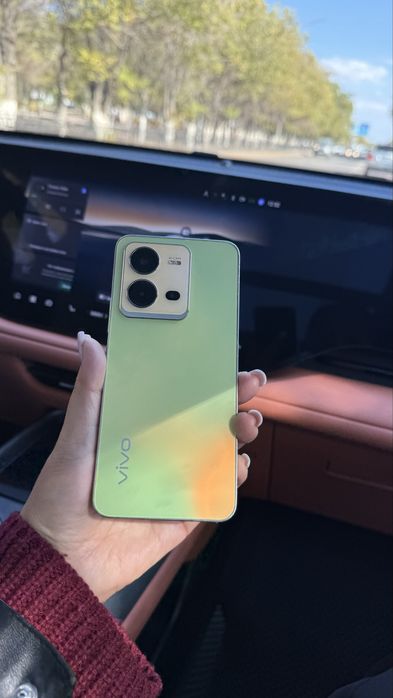 В идеальном состоянии Vivo v25e
