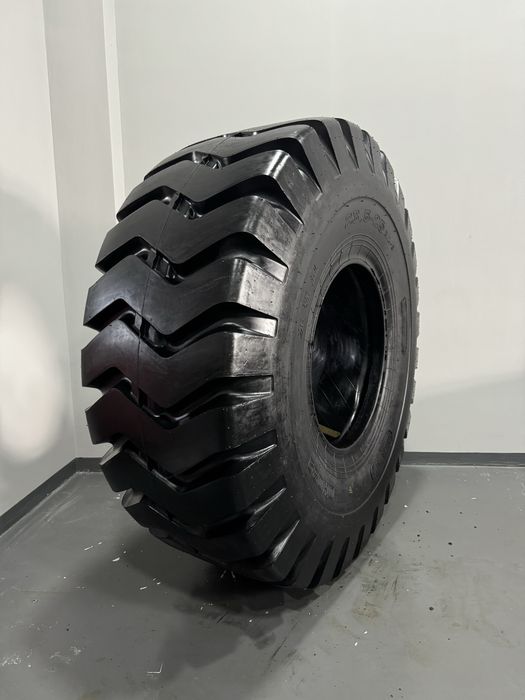 Шина Погрузчика 23.5-25 E3/L3 PR24 GREAMARK (китай)