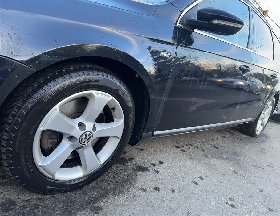 Jante VW R16 cu anvelope mixte dot 2023 205/55R16