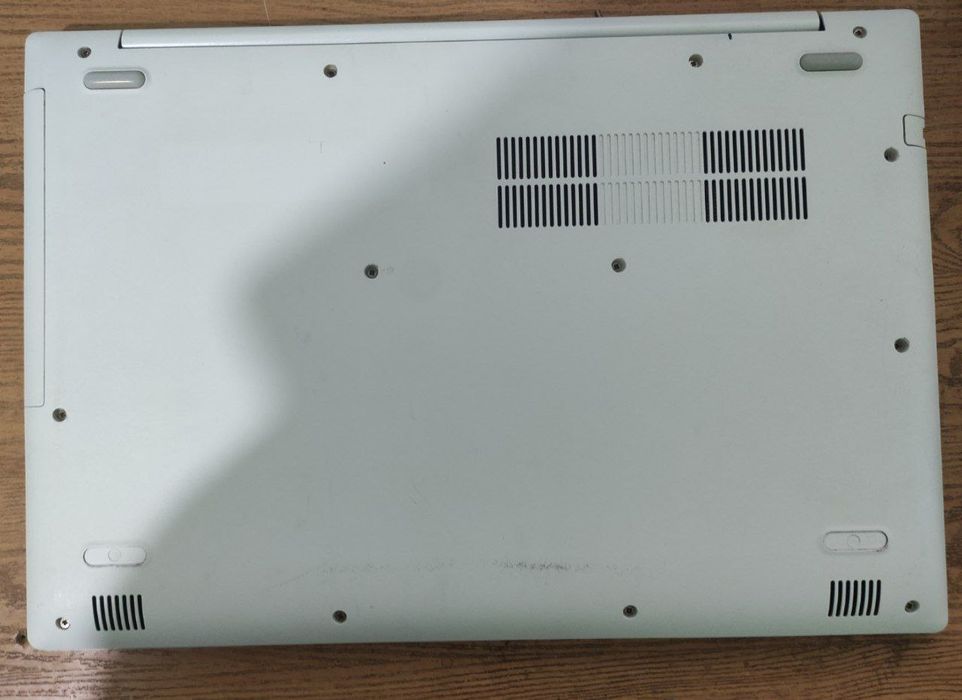 Noutbook Lenovo 4/500 +BONUS сумка новая серый