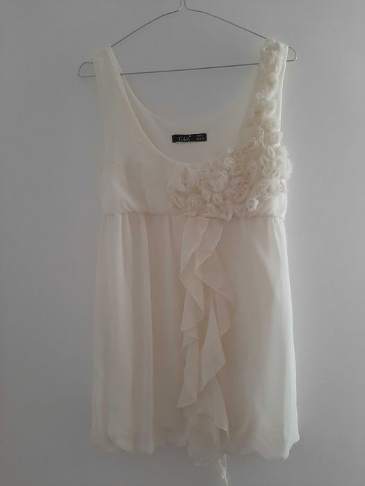 Bluza alba cu floricele