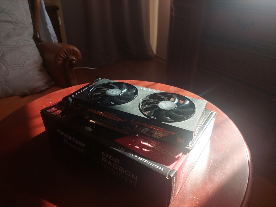 RX 6700 XT 12 GB VRAM PowerColor