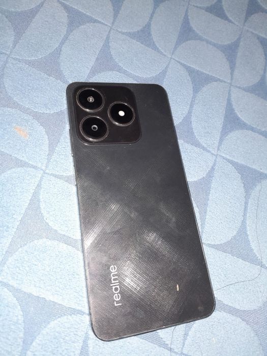 realme 61c телефон