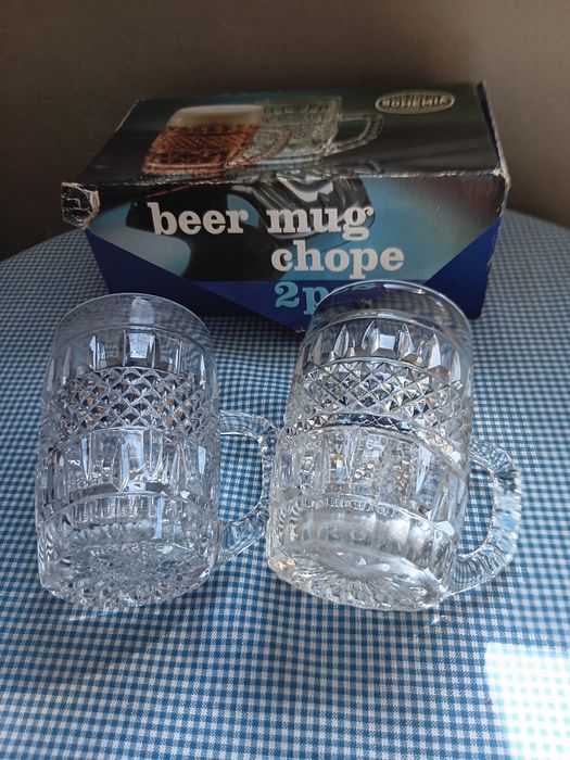 Set Halbe de bere din Cristal de Bohemia, Cehoslovacia ,de colectie