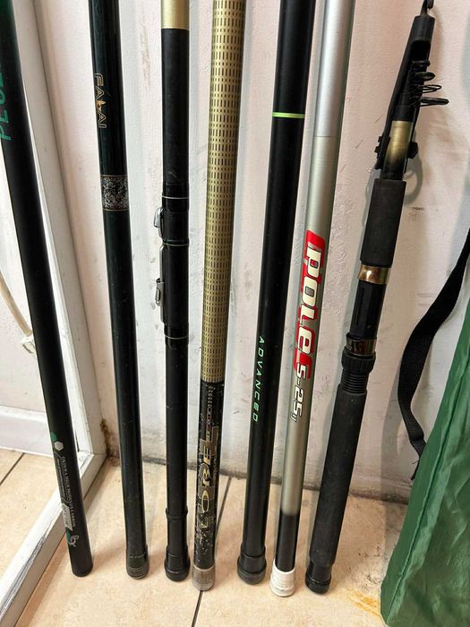 7 броя въдици с калъф и рибарски стол