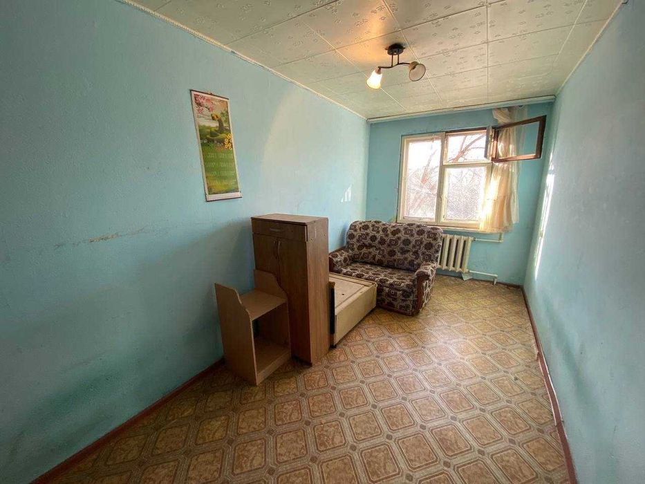 Продам 2 комнатную на Молодежке