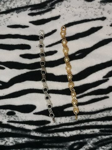 Гривни Нови от перли и мъниста