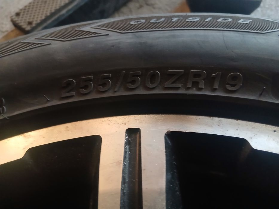 Продаю комплект саилун