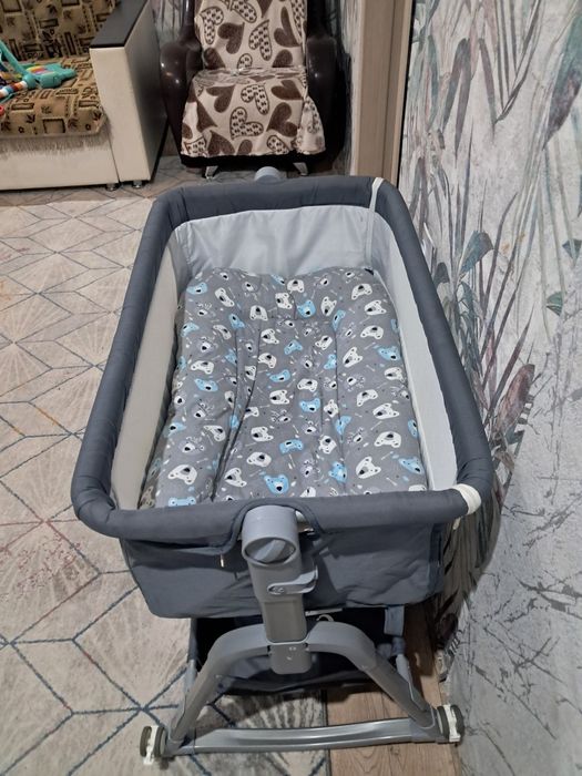 Кроватка детская