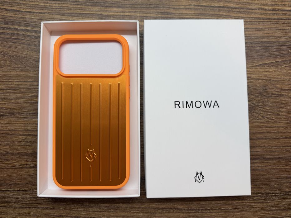 Rimowa iPhone 17 Pro Max Aluminum Case Husa Cosmic Orange Portocaliu