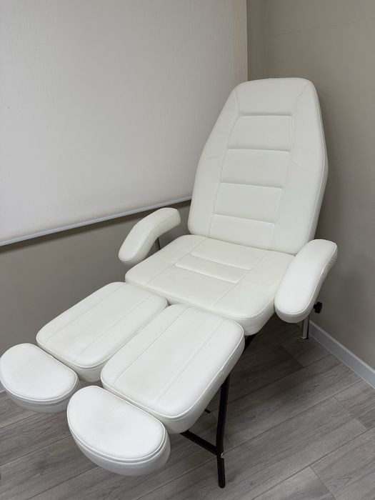 Педикюрное кресло