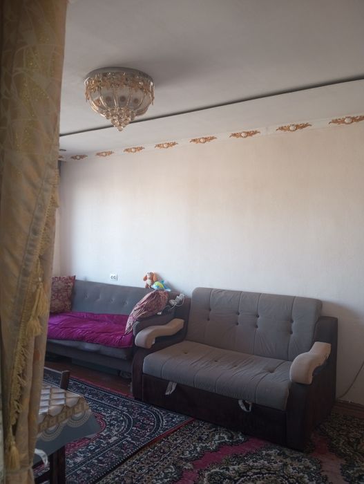 Продаю 2 х комнитни квартиру