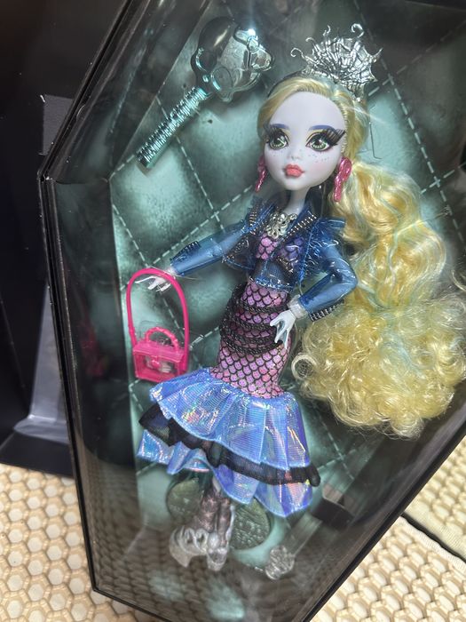 Продам куклу  монстр хай!