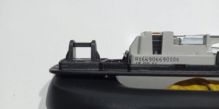 Maner plafon spate stanga A1669066901 Mercedes-Benz B-Class W246 [fac
