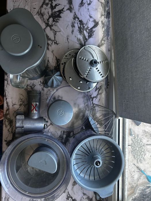 Продаю кухоный комбайн