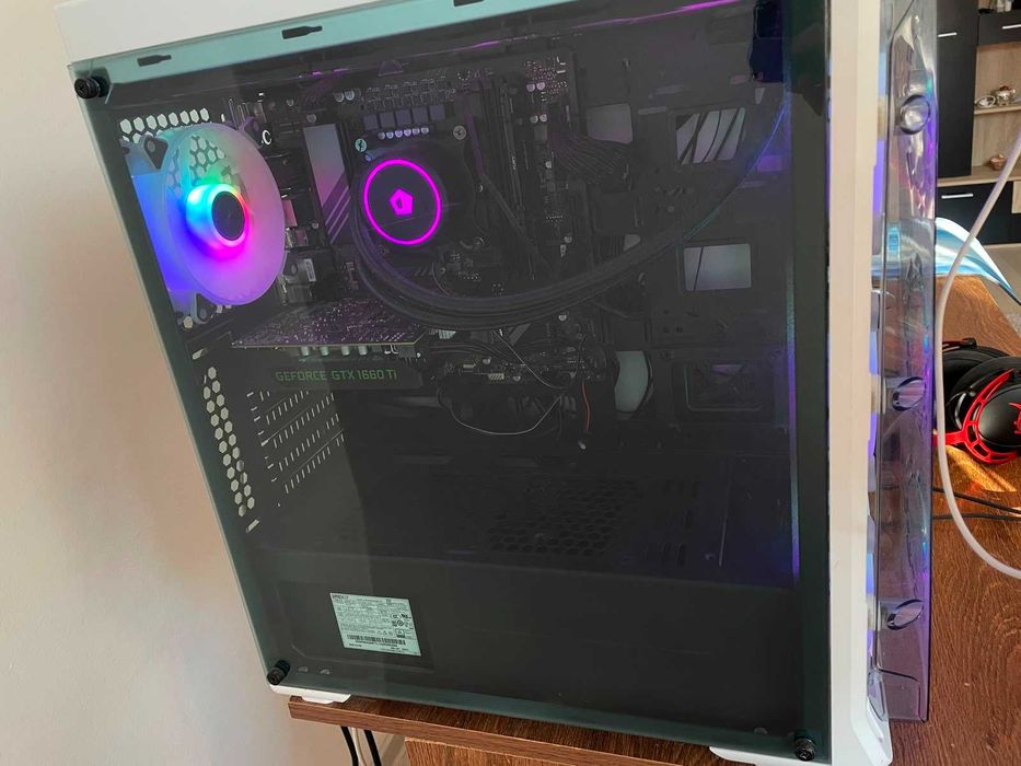 Vand PC de Gaming urgent!!!