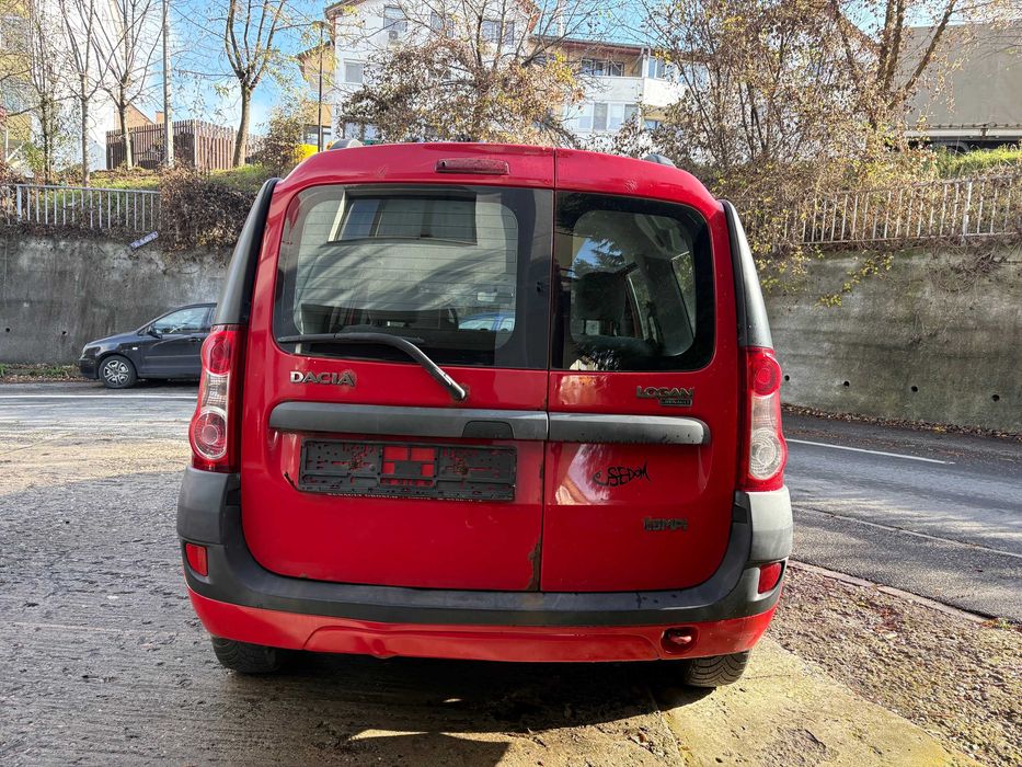 Dacia Logan MCV 1,6 mpi. Clima. Laureate