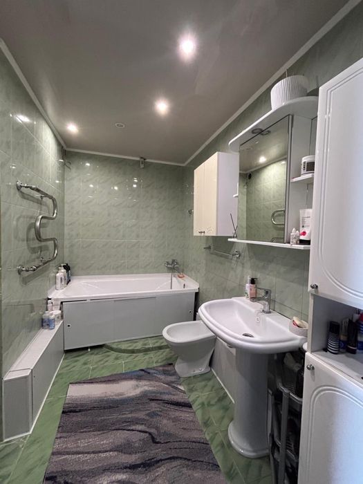 Продам  3комнатную ул квартиру