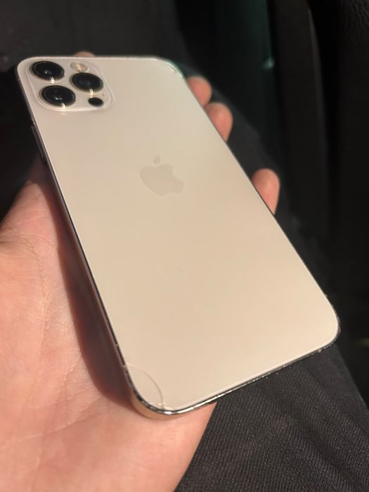 Iphone 12 pro…..