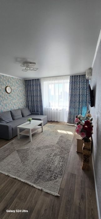 По часам в районе ,Атриум АльФараби!!! 2500