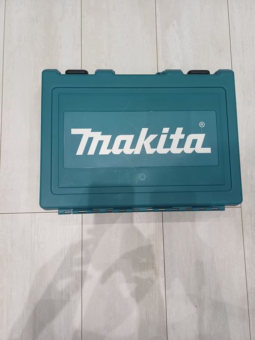 Перваратр Makita