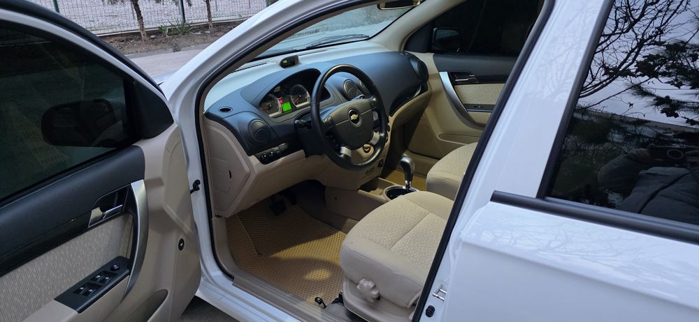 Nexia 3 karobka avtomat 2017 yil alo kraska 1000% toza