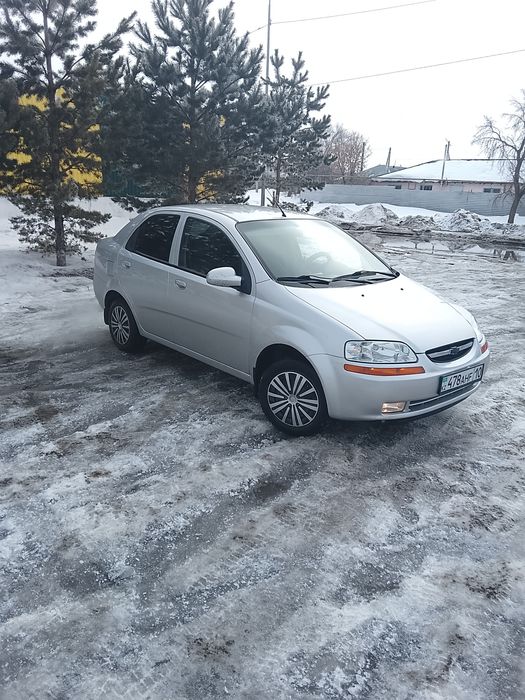 Шевроле Авео т200 седан