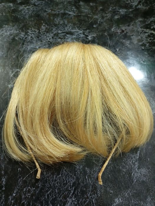 Продам челку из натуральных волос.