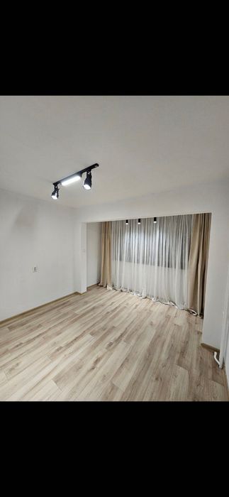 Дава се под наем Тристаен апартамент в София, Надежда 1 - 88 кв.м за 247372.95 € - Снимка #6